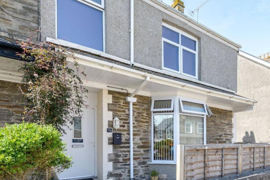 Juno - Apartment In The Heart Of Newquay New Quay Eksteriør bilde